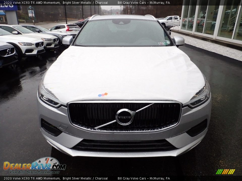 2020 Volvo XC60 T6 AWD Momentum Bright Silver Metallic / Charcoal Photo #6