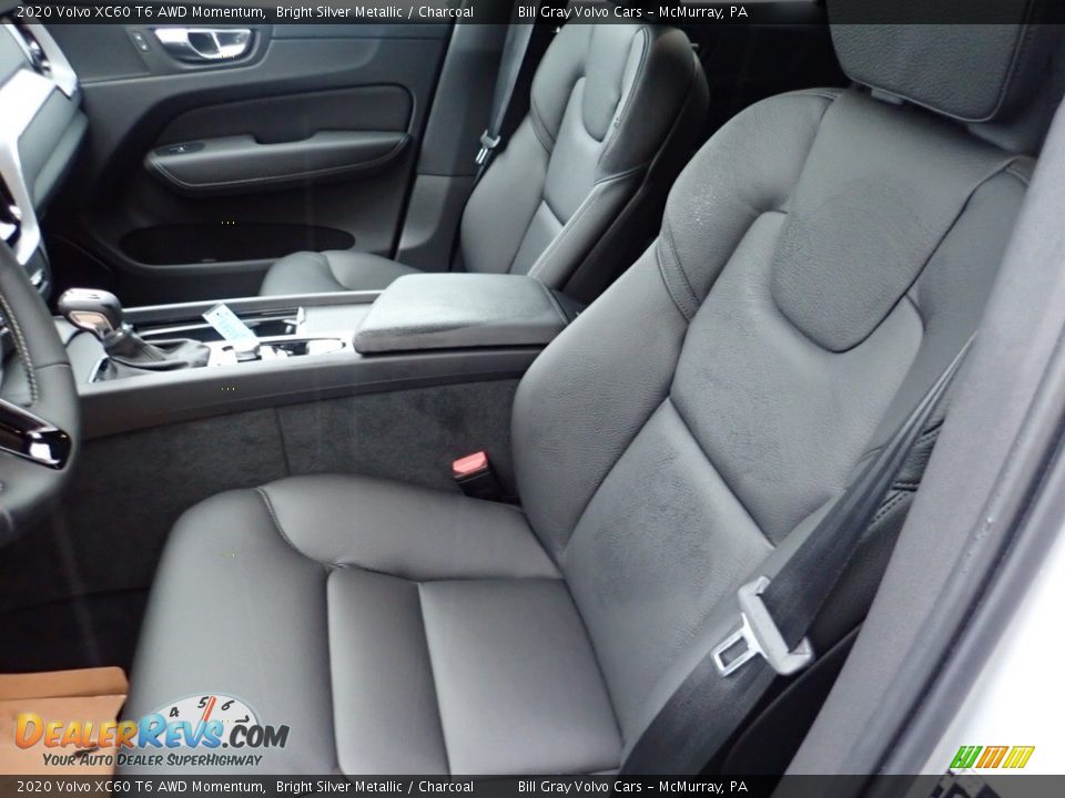 2020 Volvo XC60 T6 AWD Momentum Bright Silver Metallic / Charcoal Photo #7