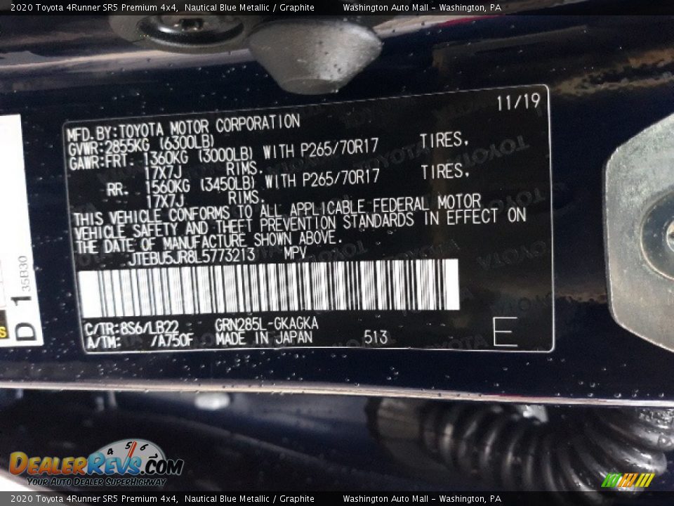 2020 Toyota 4Runner SR5 Premium 4x4 Nautical Blue Metallic / Graphite Photo #31