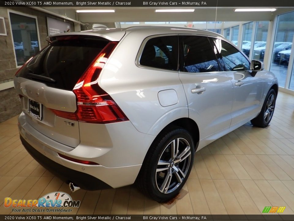 2020 Volvo XC60 T5 AWD Momentum Bright Silver Metallic / Charcoal Photo #2