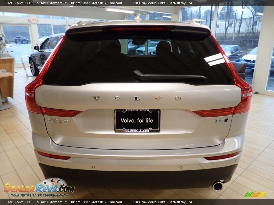 2020 Volvo XC60 T5 AWD Momentum Bright Silver Metallic / Charcoal Photo #3