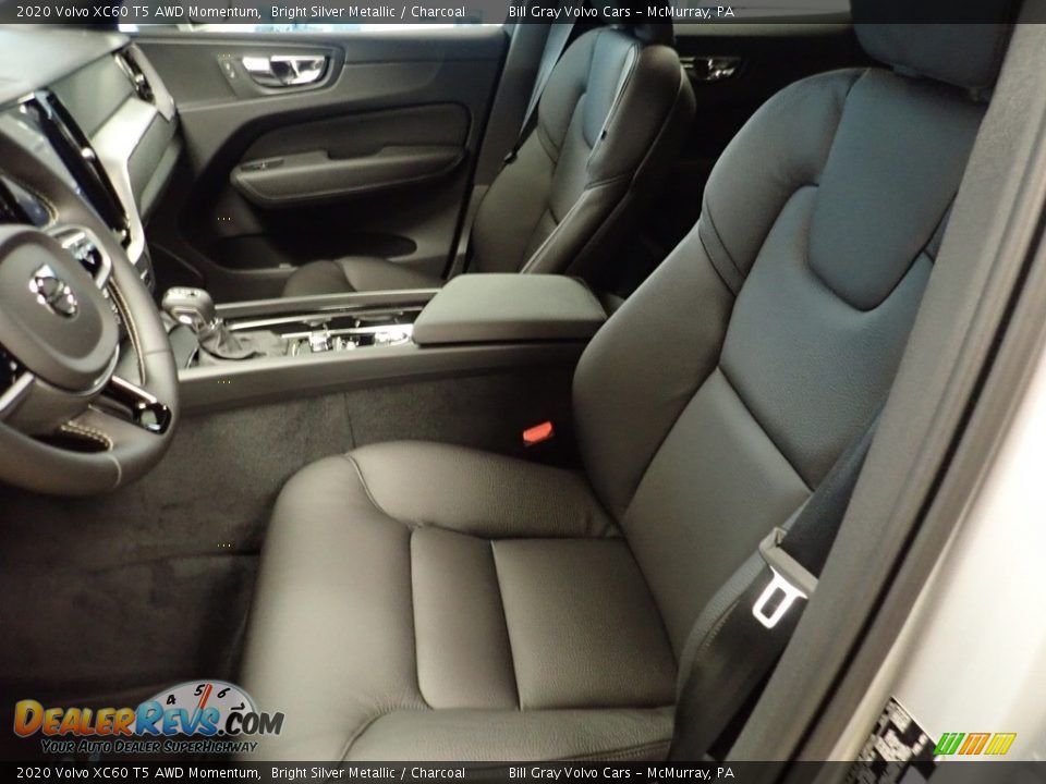 2020 Volvo XC60 T5 AWD Momentum Bright Silver Metallic / Charcoal Photo #7