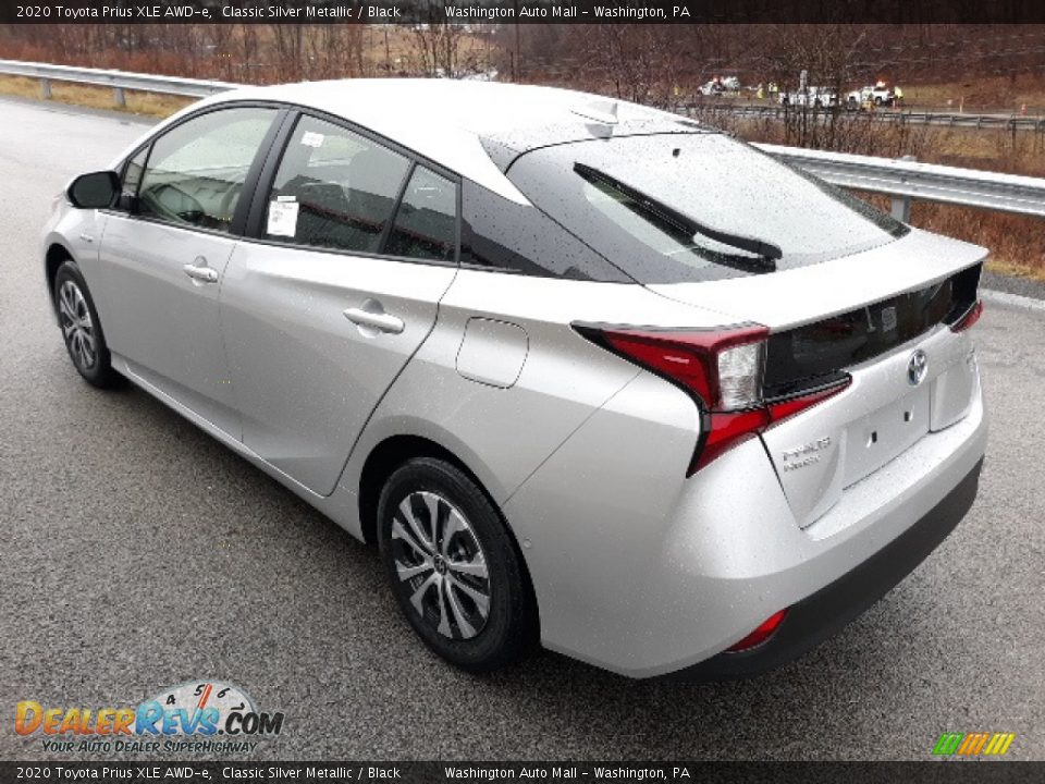 2020 Toyota Prius XLE AWD-e Classic Silver Metallic / Black Photo #2