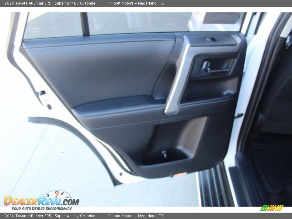 2020 Toyota 4Runner SR5 Super White / Graphite Photo #19