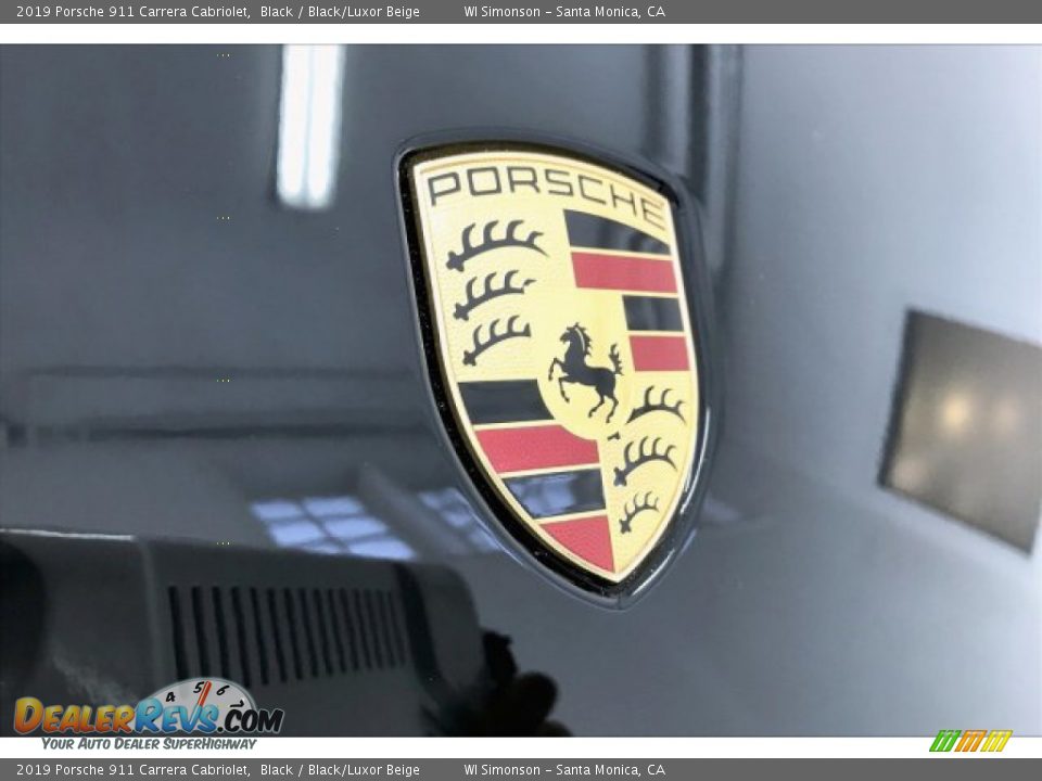 2019 Porsche 911 Carrera Cabriolet Logo Photo #32