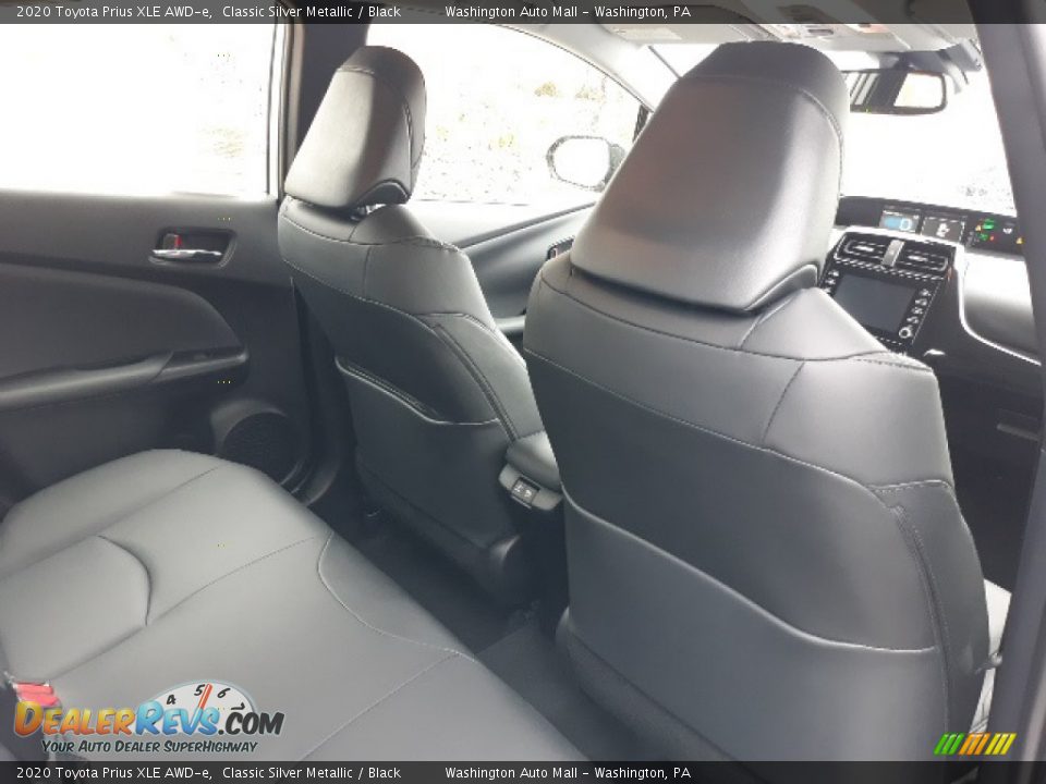 2020 Toyota Prius XLE AWD-e Classic Silver Metallic / Black Photo #27