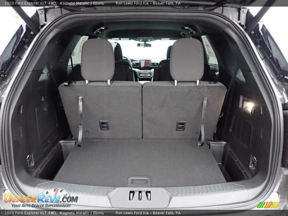 2020 Ford Explorer XLT 4WD Magnetic Metallic / Ebony Photo #4