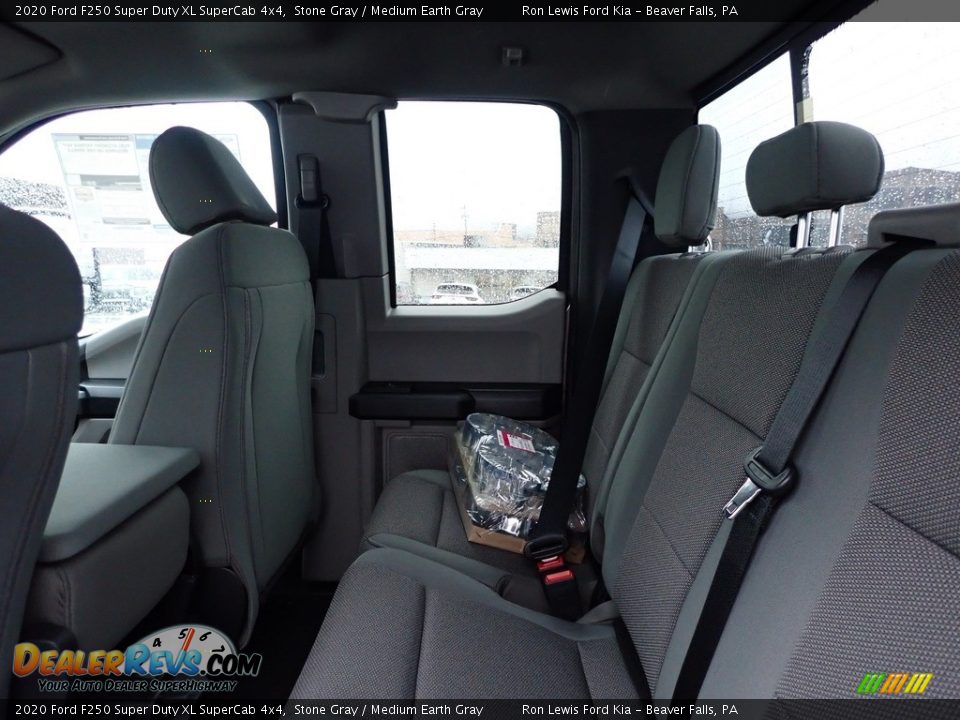 2020 Ford F250 Super Duty XL SuperCab 4x4 Stone Gray / Medium Earth Gray Photo #13