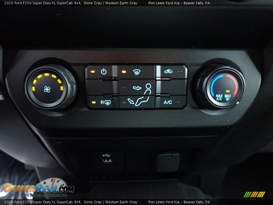 2020 Ford F250 Super Duty XL SuperCab 4x4 Stone Gray / Medium Earth Gray Photo #19