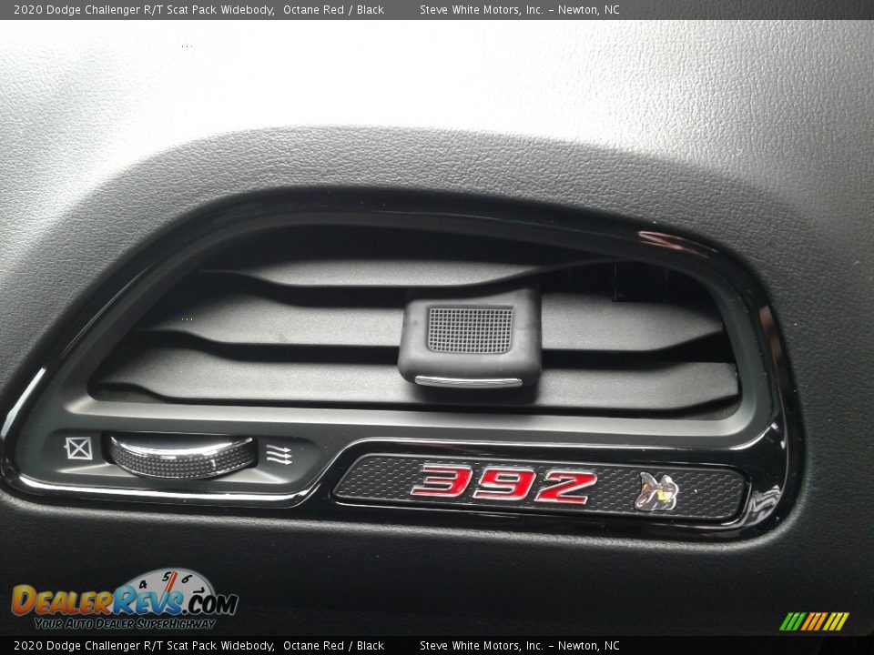 2020 Dodge Challenger R/T Scat Pack Widebody Octane Red / Black Photo #16