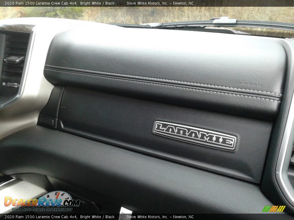 2020 Ram 1500 Laramie Crew Cab 4x4 Bright White / Black Photo #20