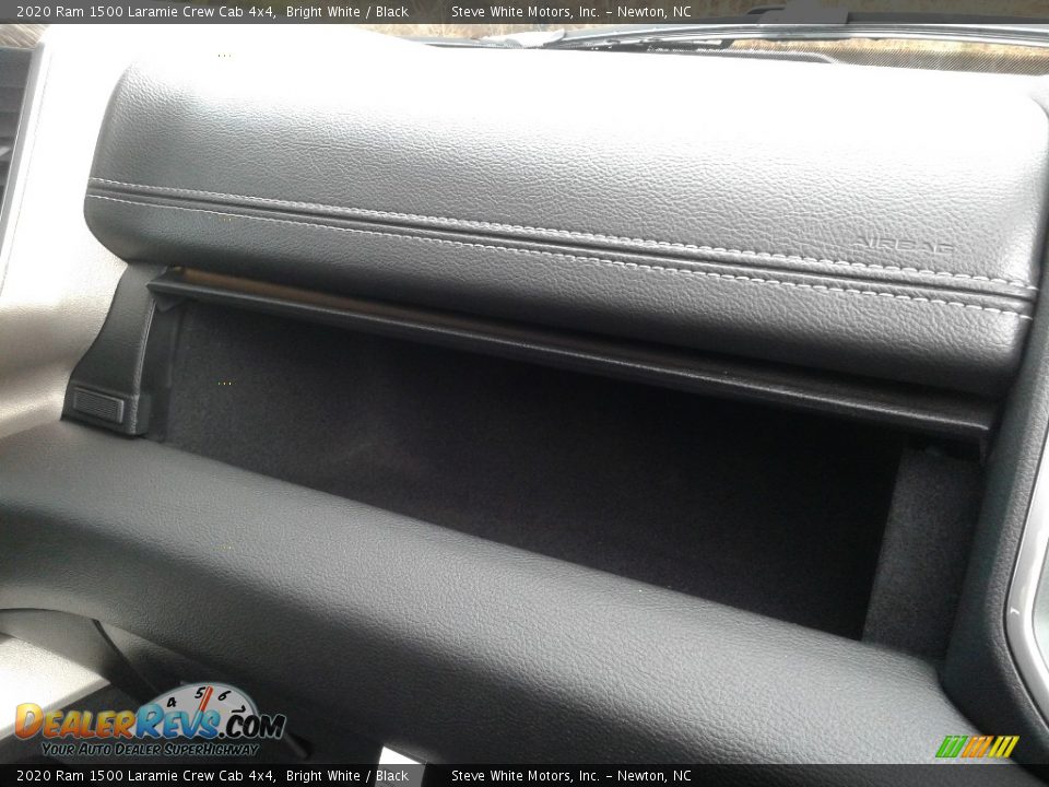 2020 Ram 1500 Laramie Crew Cab 4x4 Bright White / Black Photo #21