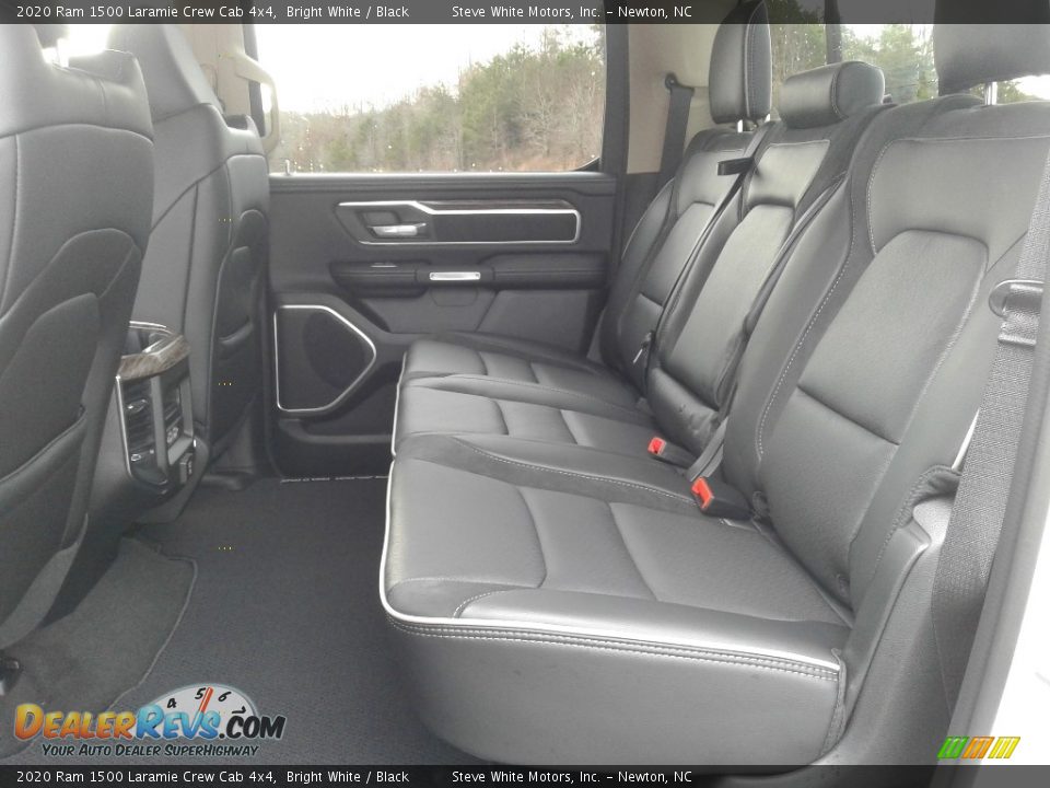 2020 Ram 1500 Laramie Crew Cab 4x4 Bright White / Black Photo #22