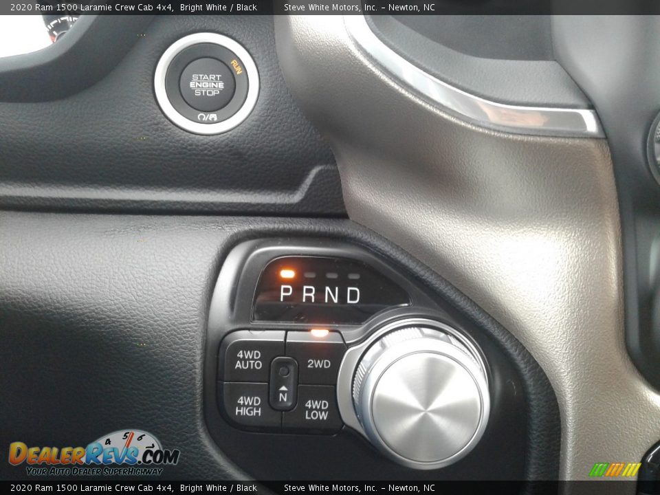 2020 Ram 1500 Laramie Crew Cab 4x4 Bright White / Black Photo #26