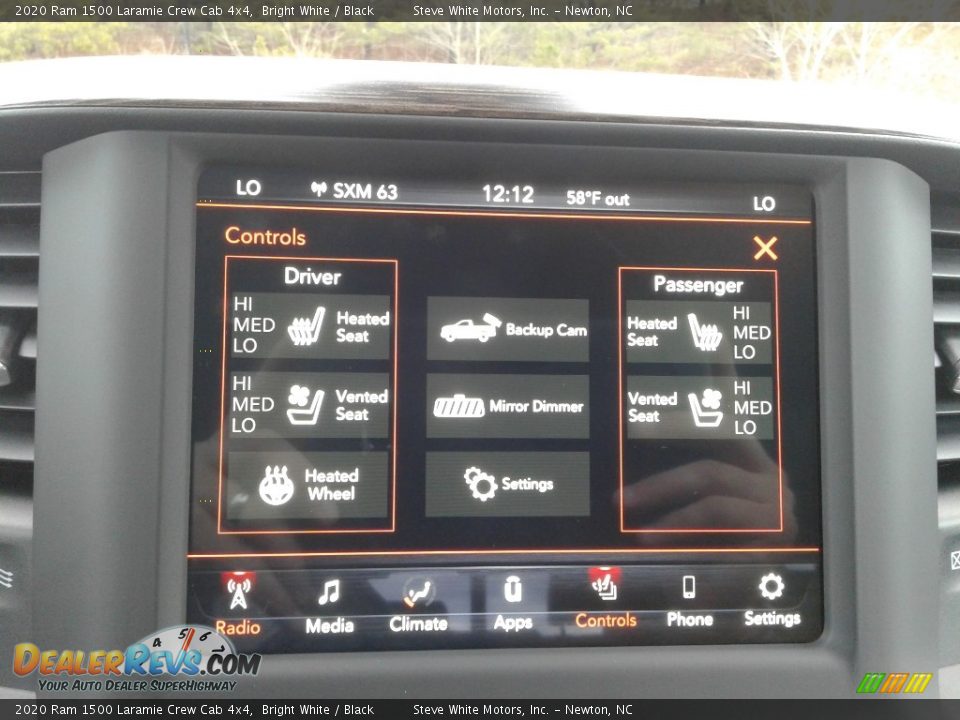 2020 Ram 1500 Laramie Crew Cab 4x4 Bright White / Black Photo #30