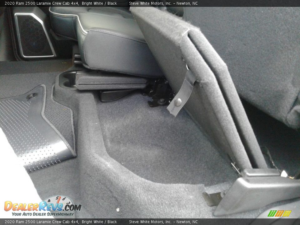 2020 Ram 2500 Laramie Crew Cab 4x4 Bright White / Black Photo #17