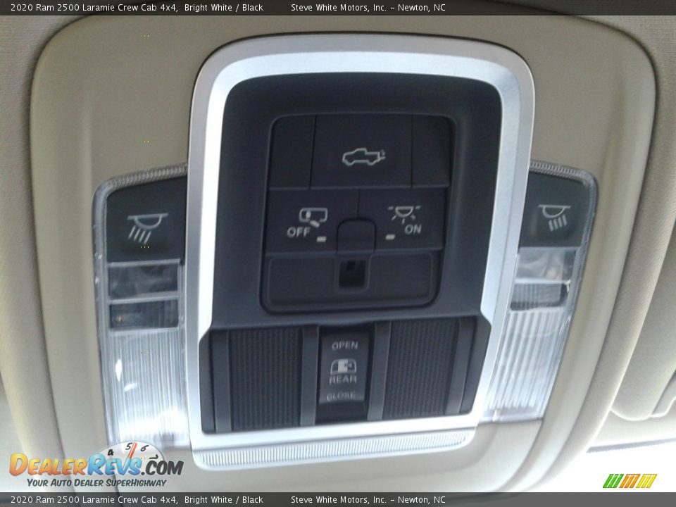 2020 Ram 2500 Laramie Crew Cab 4x4 Bright White / Black Photo #29