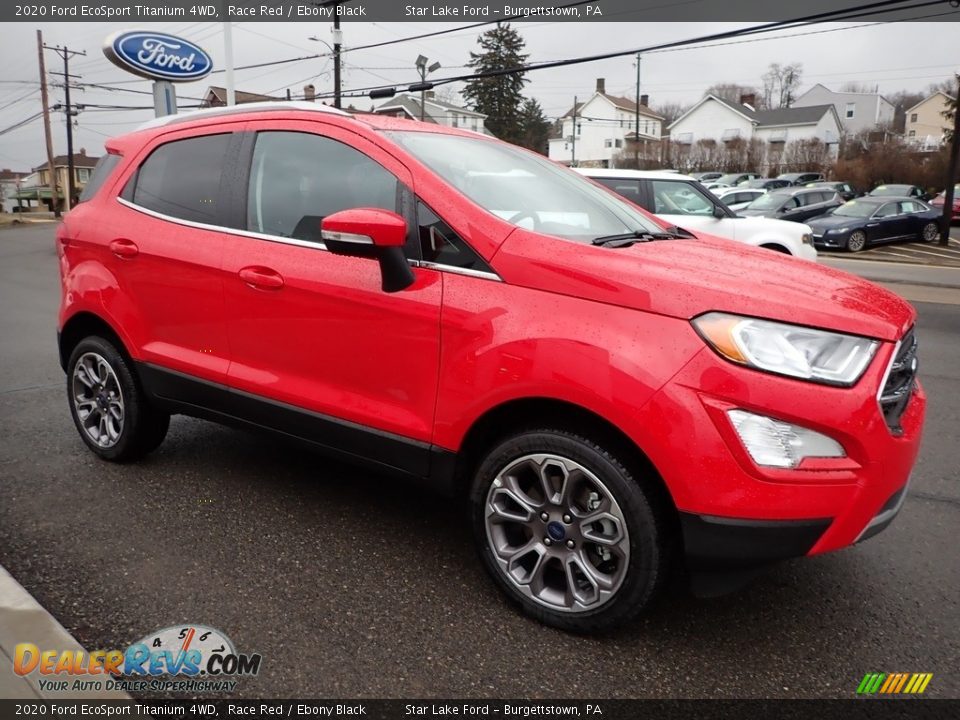 Front 3/4 View of 2020 Ford EcoSport Titanium 4WD Photo #3