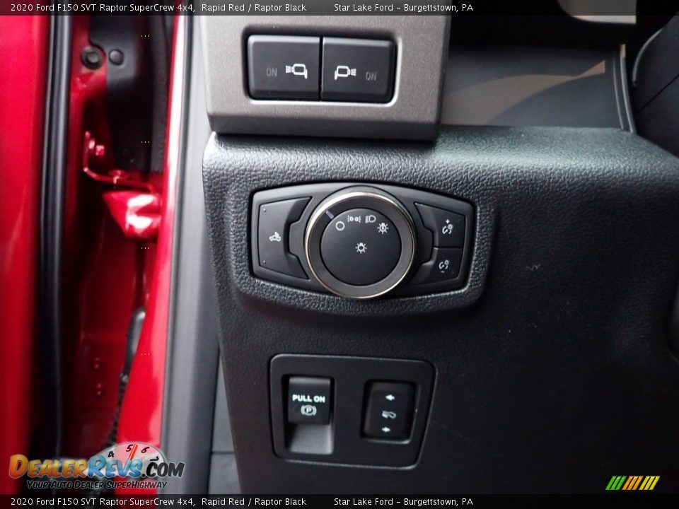 Controls of 2020 Ford F150 SVT Raptor SuperCrew 4x4 Photo #15