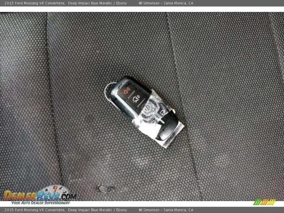2015 Ford Mustang V6 Convertible Deep Impact Blue Metallic / Ebony Photo #10