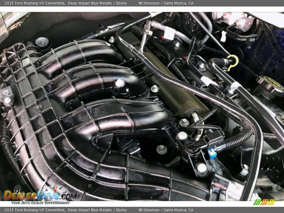 2015 Ford Mustang V6 Convertible Deep Impact Blue Metallic / Ebony Photo #28