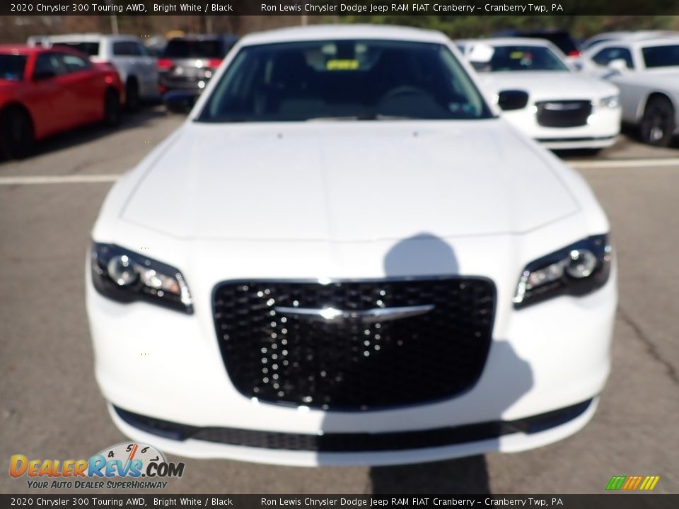 2020 Chrysler 300 Touring AWD Bright White / Black Photo #8