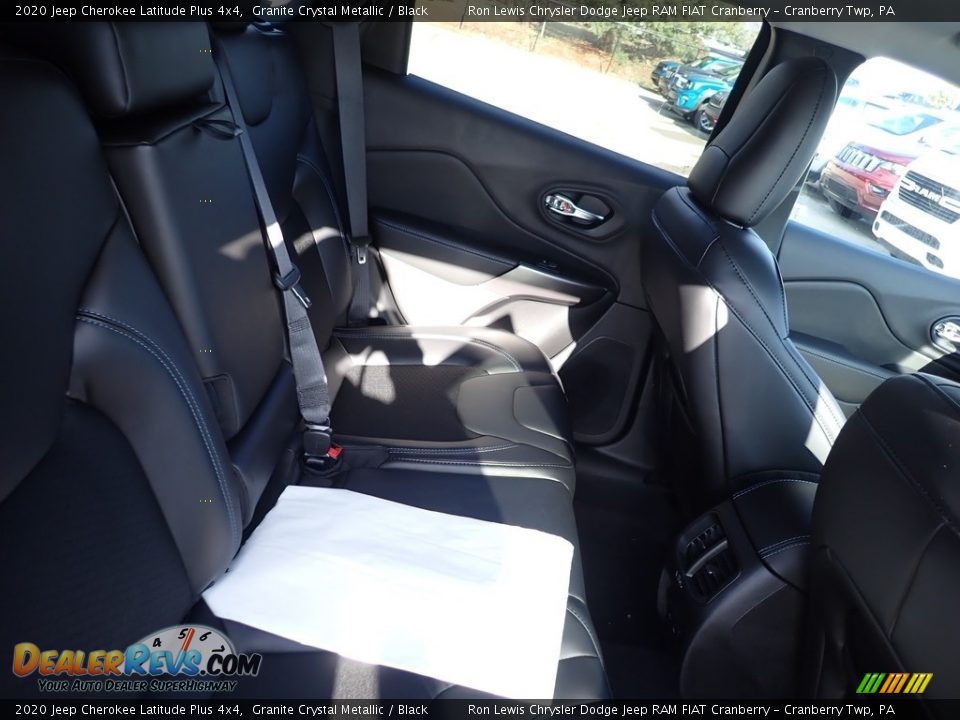 2020 Jeep Cherokee Latitude Plus 4x4 Granite Crystal Metallic / Black Photo #12