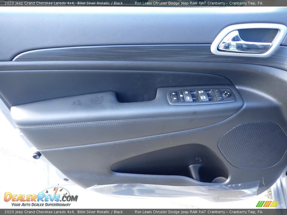 2020 Jeep Grand Cherokee Laredo 4x4 Billet Silver Metallic / Black Photo #15