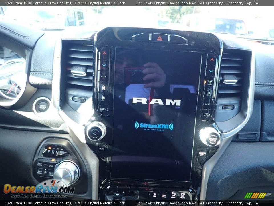 2020 Ram 1500 Laramie Crew Cab 4x4 Granite Crystal Metallic / Black Photo #16