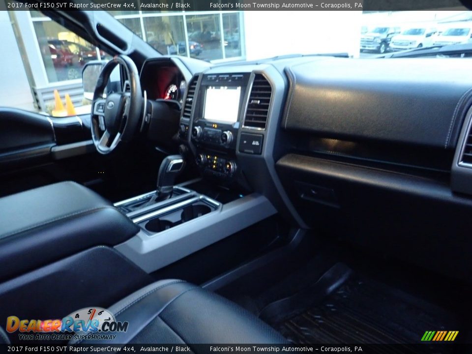2017 Ford F150 SVT Raptor SuperCrew 4x4 Avalanche / Black Photo #11