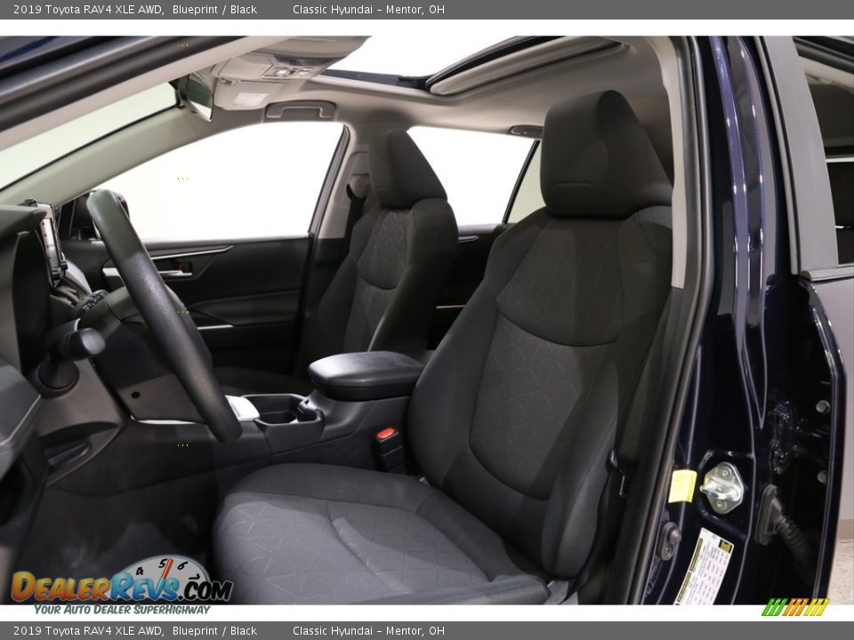 2019 Toyota RAV4 XLE AWD Blueprint / Black Photo #5