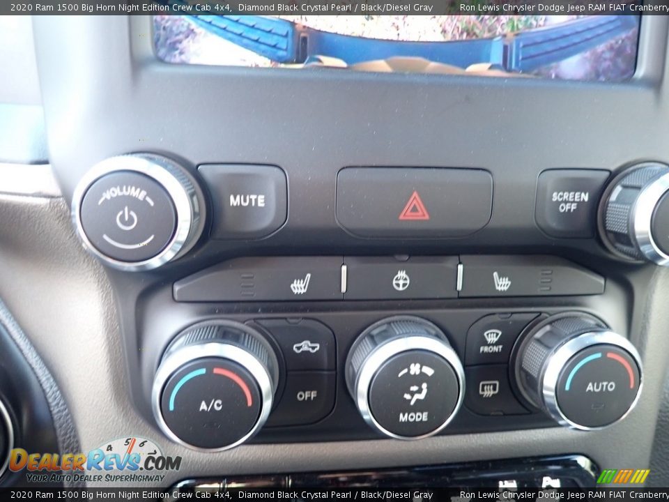 2020 Ram 1500 Big Horn Night Edition Crew Cab 4x4 Diamond Black Crystal Pearl / Black/Diesel Gray Photo #20