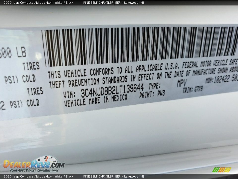 2020 Jeep Compass Altitude 4x4 White / Black Photo #9