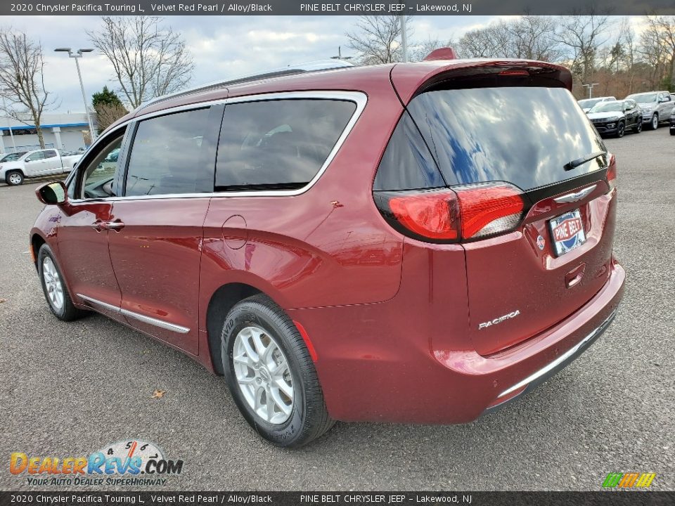 2020 Chrysler Pacifica Touring L Velvet Red Pearl / Alloy/Black Photo #4