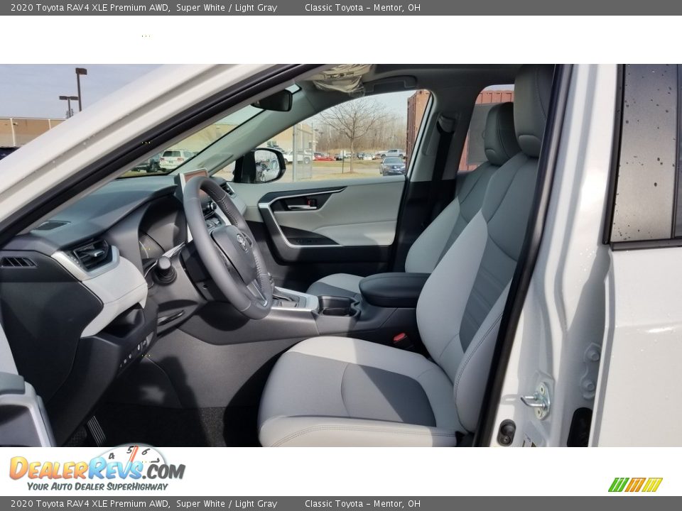 2020 Toyota RAV4 XLE Premium AWD Super White / Light Gray Photo #2