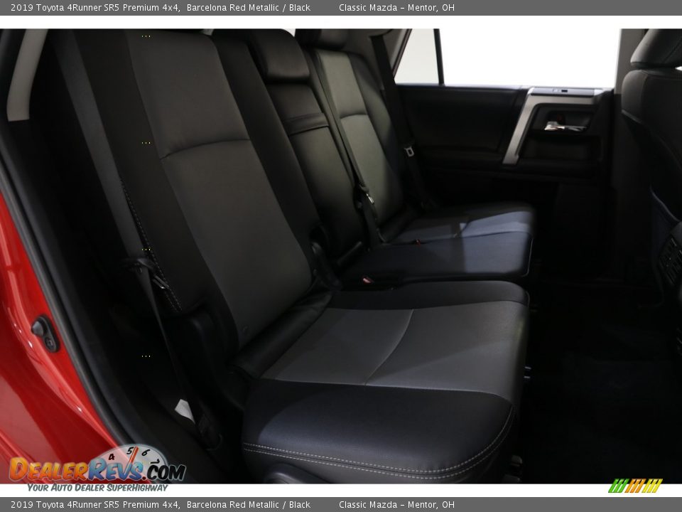 2019 Toyota 4Runner SR5 Premium 4x4 Barcelona Red Metallic / Black Photo #20