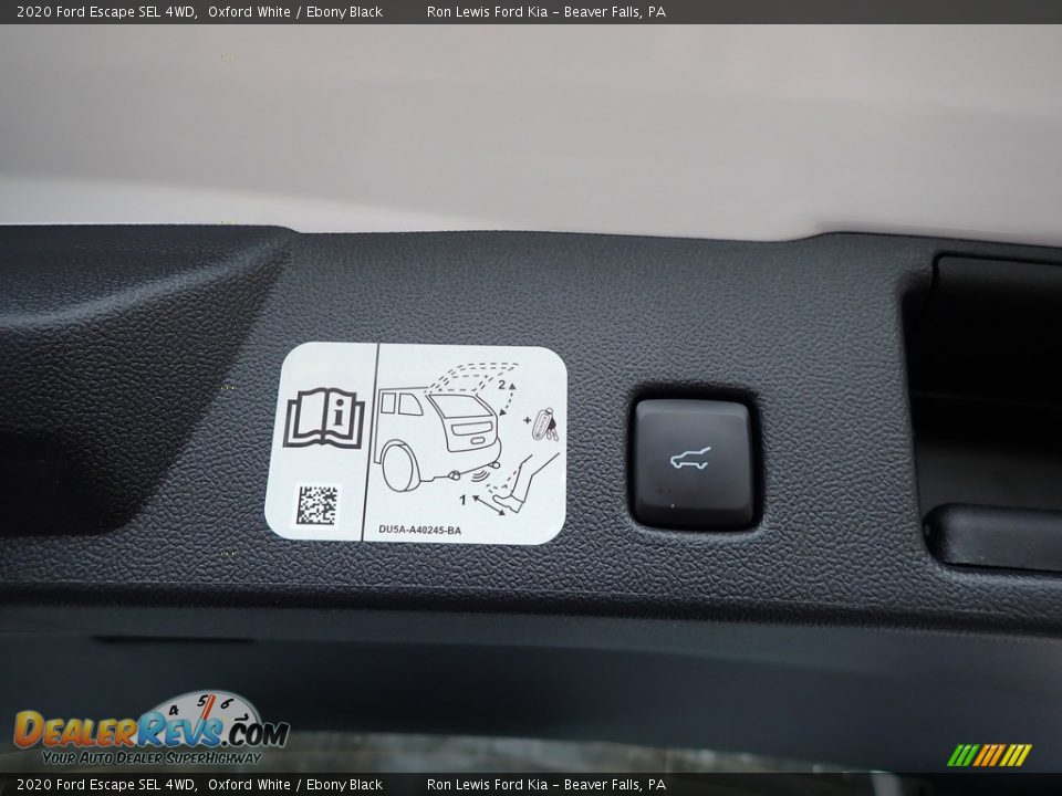 2020 Ford Escape SEL 4WD Oxford White / Ebony Black Photo #5