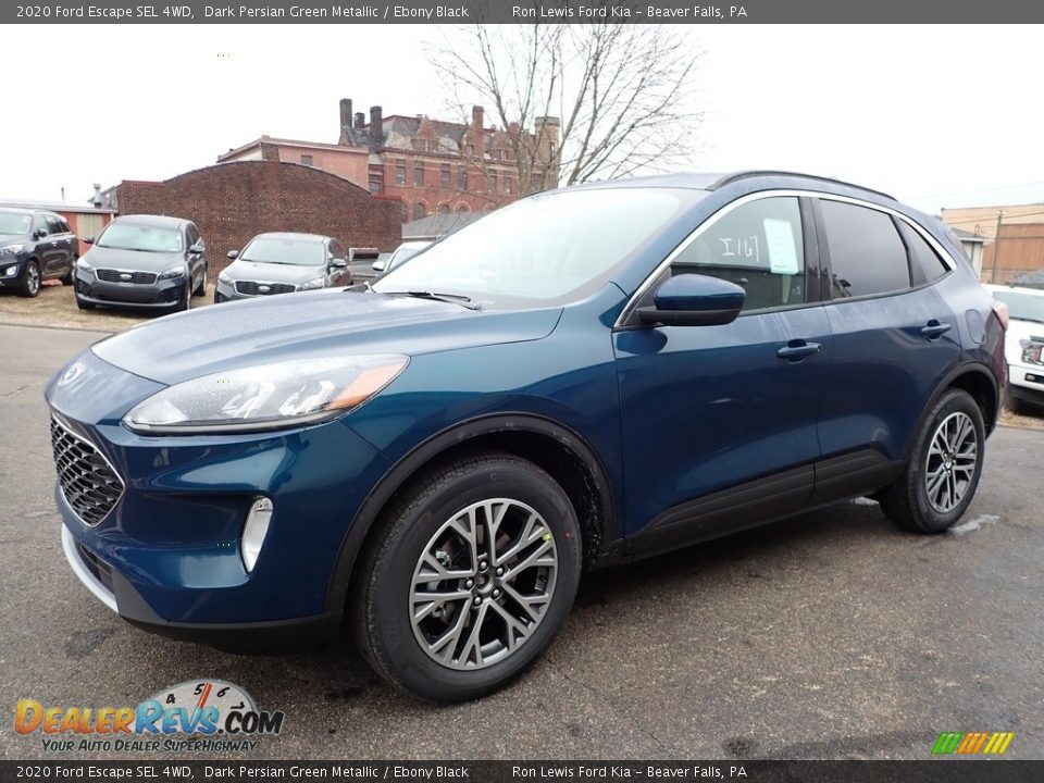 Front 3/4 View of 2020 Ford Escape SEL 4WD Photo #7