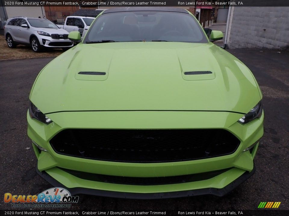 2020 Ford Mustang GT Premium Fastback Grabber Lime / Ebony/Recaro Leather Trimmed Photo #7