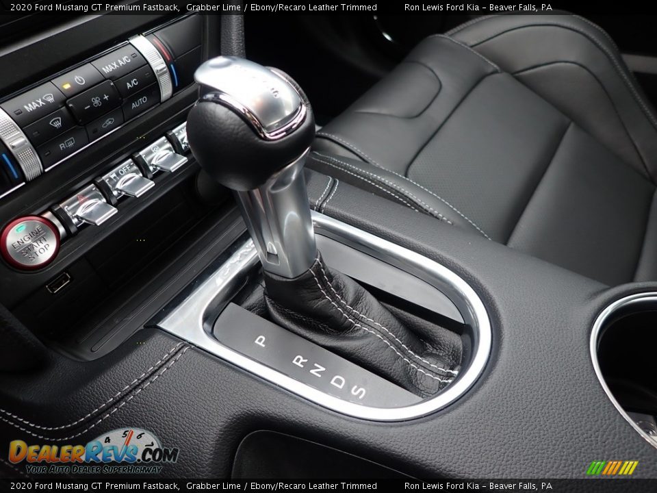 2020 Ford Mustang GT Premium Fastback Shifter Photo #12