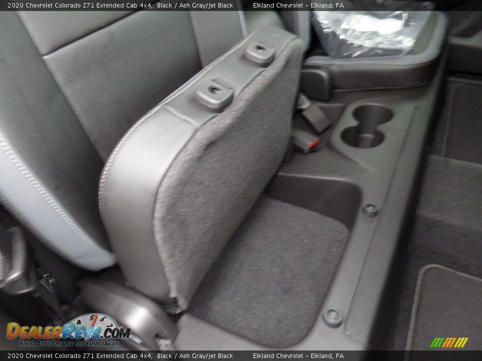 Rear Seat of 2020 Chevrolet Colorado Z71 Extended Cab 4x4 Photo #15