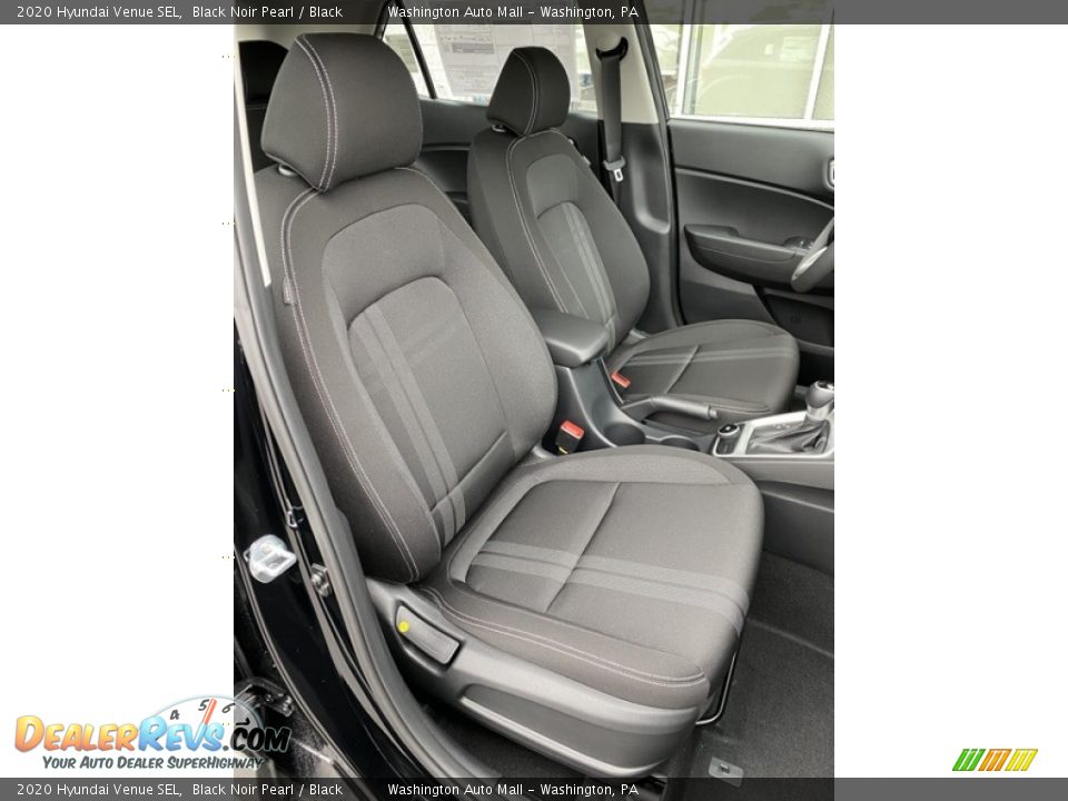Front Seat of 2020 Hyundai Venue SEL Photo #25