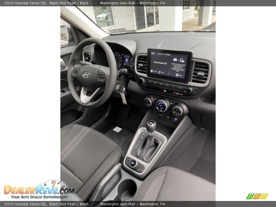 Dashboard of 2020 Hyundai Venue SEL Photo #26
