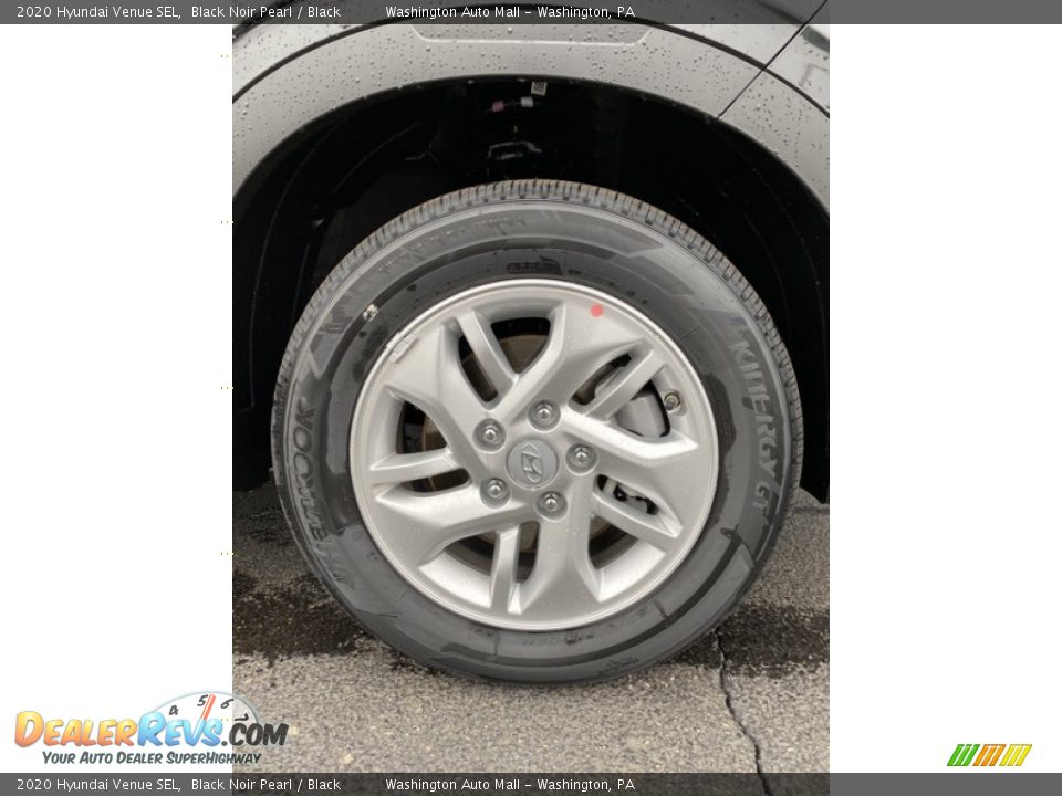 2020 Hyundai Venue SEL Wheel Photo #27