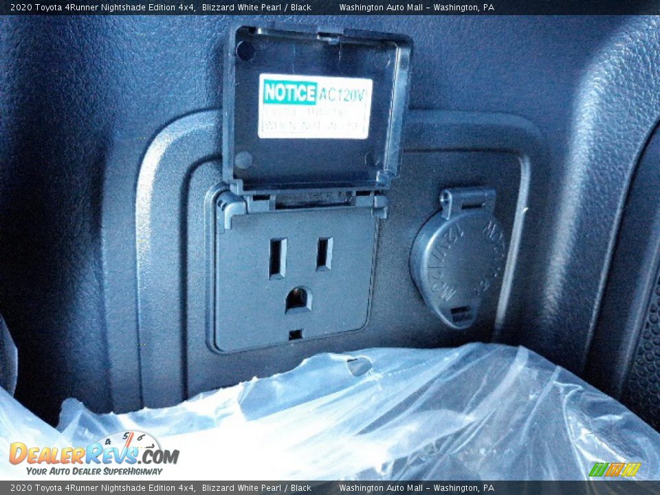 2020 Toyota 4Runner Nightshade Edition 4x4 Blizzard White Pearl / Black Photo #30