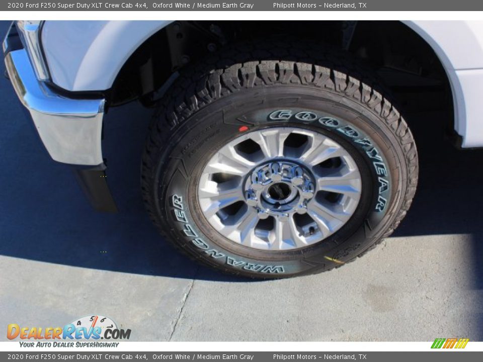 2020 Ford F250 Super Duty XLT Crew Cab 4x4 Oxford White / Medium Earth Gray Photo #5