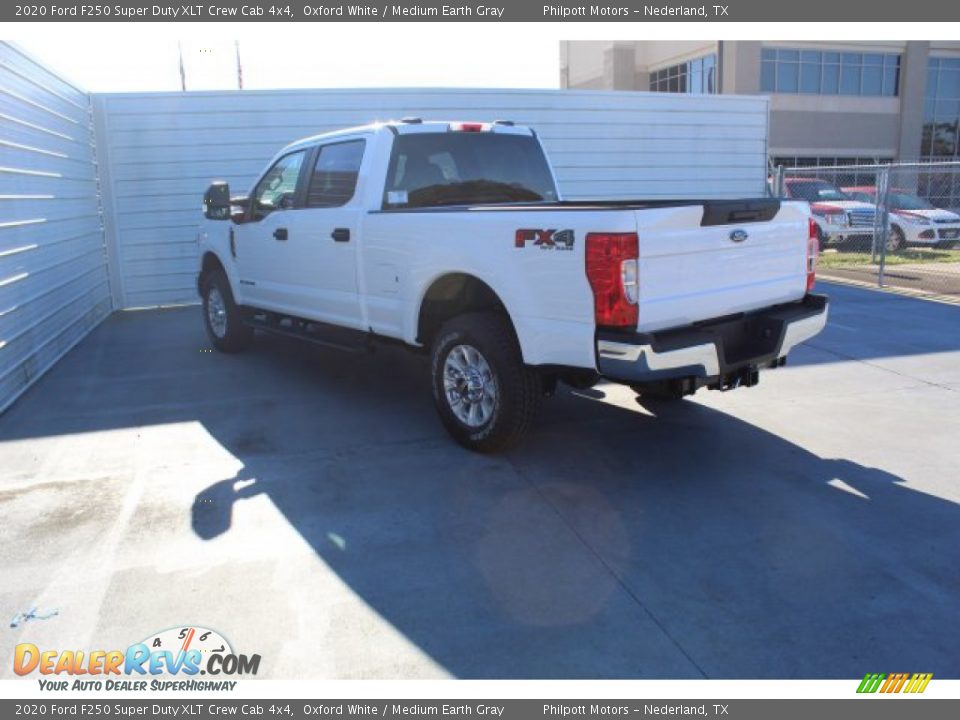 2020 Ford F250 Super Duty XLT Crew Cab 4x4 Oxford White / Medium Earth Gray Photo #6