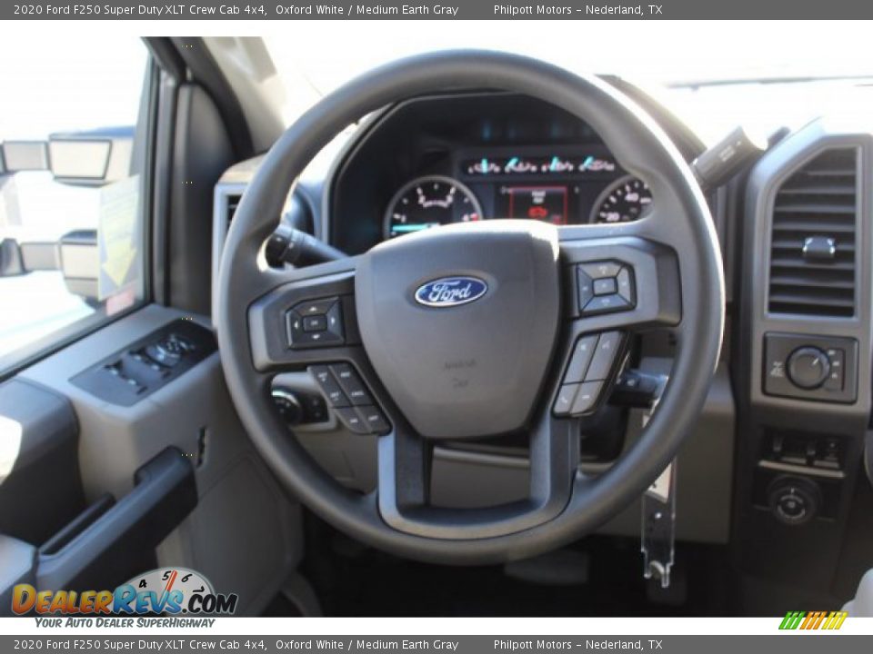 2020 Ford F250 Super Duty XLT Crew Cab 4x4 Oxford White / Medium Earth Gray Photo #21