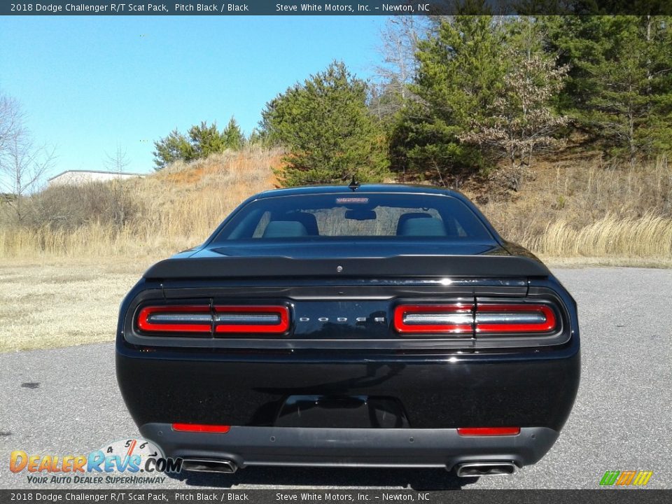 2018 Dodge Challenger R/T Scat Pack Pitch Black / Black Photo #7