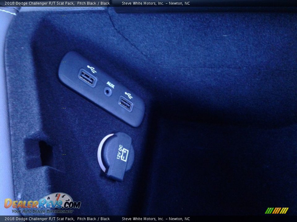 2018 Dodge Challenger R/T Scat Pack Pitch Black / Black Photo #23